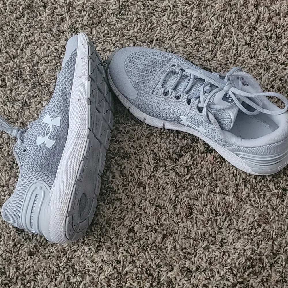 Under armour charged women's shoes - Picture 1 of 3